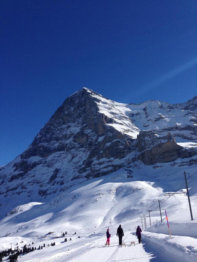A Pousada Schutzenbach Backpackers For Adults 18-34 Lauterbrunnen Exterior foto