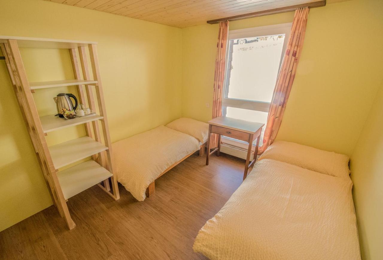 A Pousada Schutzenbach Backpackers For Adults 18-34 Lauterbrunnen Exterior foto